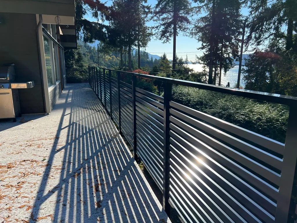 Exterior Aluminum Railing AR-36