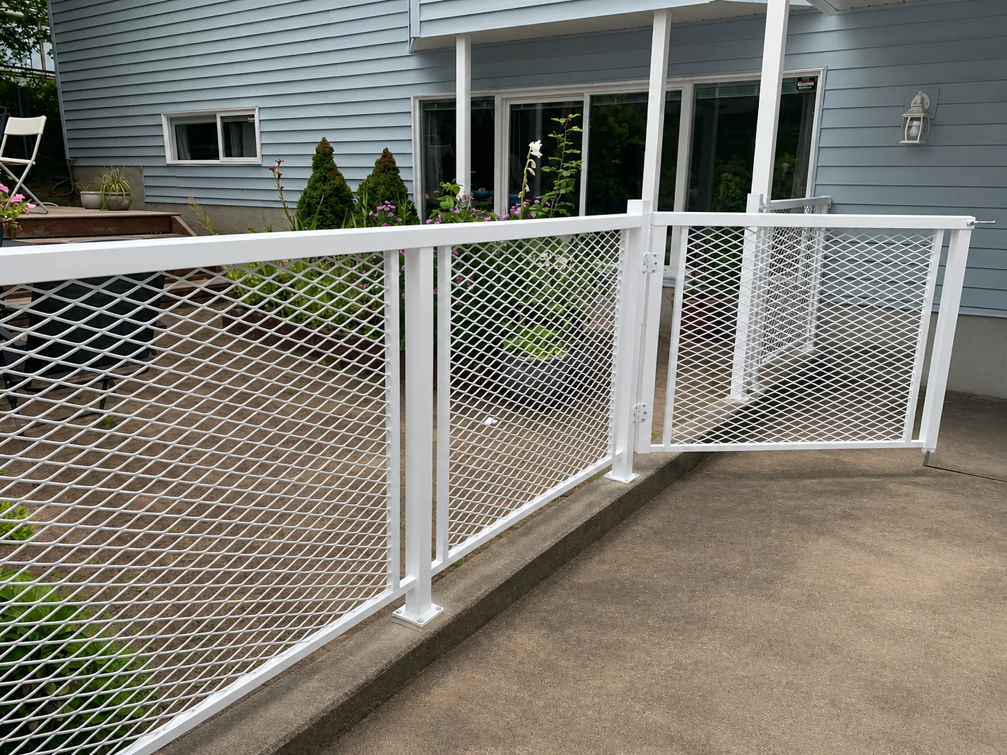 Fence FN-14